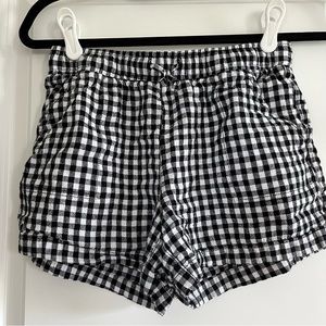 Old Navy Girls Pull On Gingham Shorts